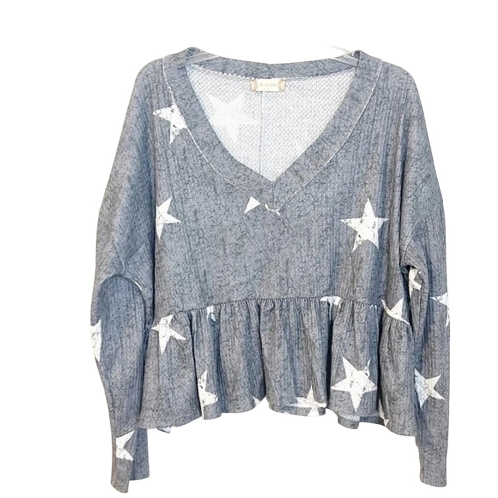 Altar'd State Gray Waffle Knit Star Print Peplum V-Neck Long Sleeve Top Small